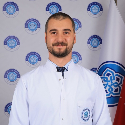 Dr. Dt. Onur Ağmaz