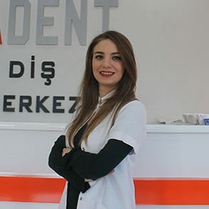 Dr. Dt. Hazal Ezgi Erken