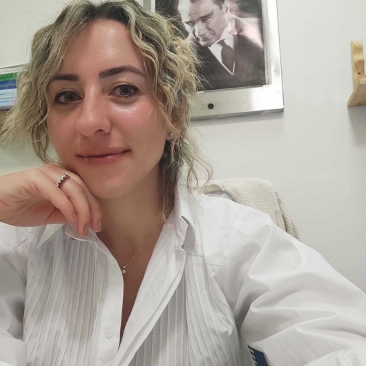 Uzm. Dr. Pelin Güler