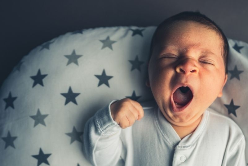 Bebeklerin Kısa Gündüz Uykuları
