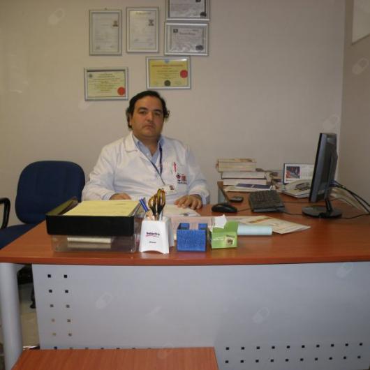 Op. Dr. Emre Hoşver